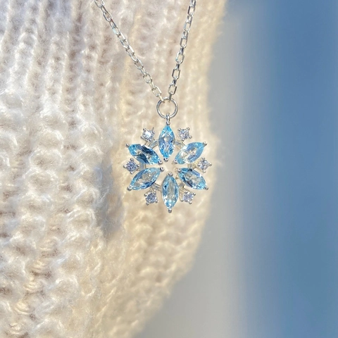 Collier Pendentif Flocon De Neige Cuivre Avec Zircone Cubique Marquise Bleue Cadeau De Noël De Luxe Pour Femme Bijoux Élégants