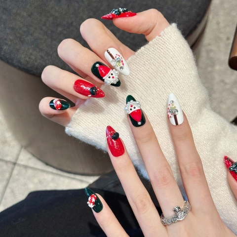 Uñas Postizas 3D de Navidad Hechas a Mano Diseño de Papá Noel Árbol de Navidad Rojo Verde Blanco Forma Almendra Uñas Festivas