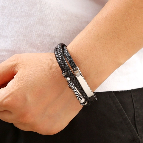 Bracciale In Pelle Intrecciata Multistrato Acciaio Inossidabile Pendente A Croce Chiusura Magnetica Gioielli Da Uomo