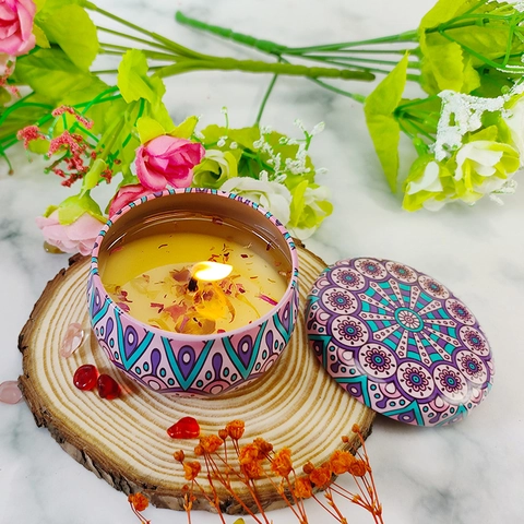 Scented Soy Wax Candles Tin Mandala Pattern With Dried Flowers For Home Decoration Relaxation Aromatherapy Gift