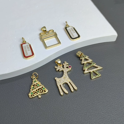 Christmas Pendants Copper 18K Gold Plated Zircon Reindeer Tree Gift Box Enamel Charms For DIY Jewelry Making Women