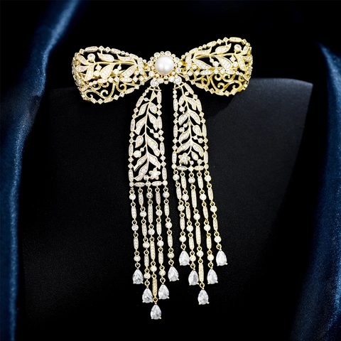 Eleganter Schleifen-Quasten-Brosche Gold Vergoldetes Kupfer Mit Naturperle Und Zirkonia Luxus Kleidungszubehör Für Damen Hochzeit