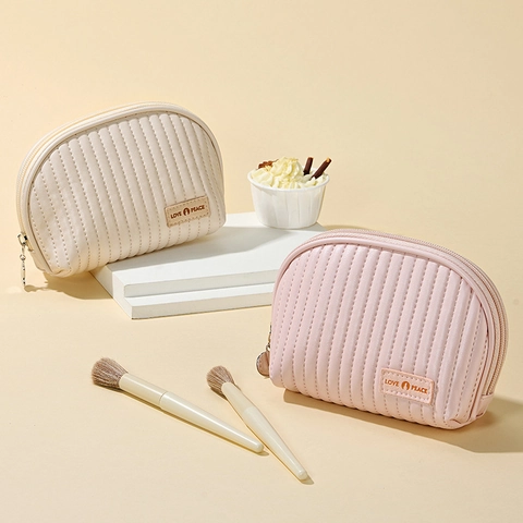Quilted PU Leather Makeup Bag Semi Circle Cosmetic Pouch Travel Toiletry Organizer Handheld Shell Wash Bag With Love Peace Label