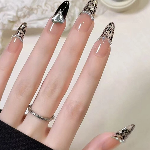 Franse Luipaardprint Press On Nails Lange Stiletto Hart Strass Kunstparel Zoet Cool Glanzend Zwart Manicure Tool Voor Vrouwen