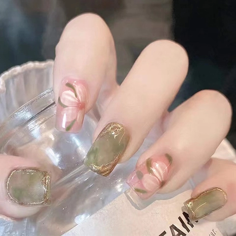 Kunstnagels Van Hars Om Op Te Drukken Groen Marmer En Roze Bloemen Met Gouden Glitter Korte Ronde Vierkante Vorm