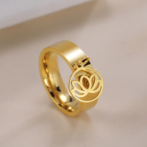 Stainless Steel Lotus Flower Pendant Ring For Men Women Hollow Geometric Round Charm Hip Hop Jewelry Everyday Accessories