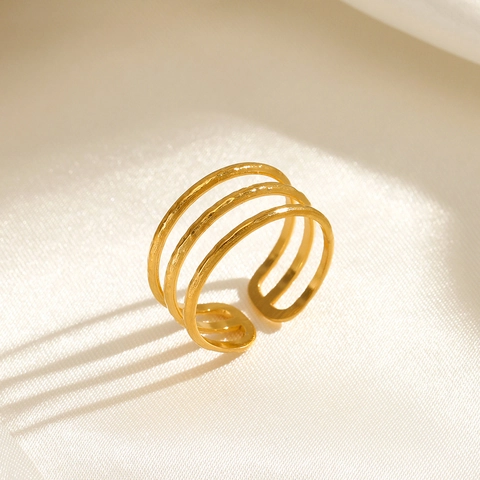 Anillo Multicapa Acero Inoxidable Textura Martillada Baño Oro 18K Abierto Ajustable Joyería Mujer