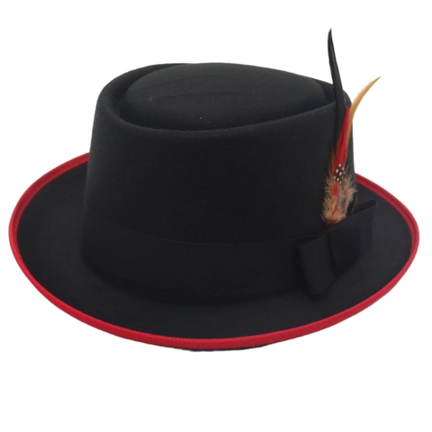 Cappello Pork Pie Stile Britannico Tessitura Feltro Lana Bordo Rosso Fiocco Nastro Piuma Retro Jazz Fedora Per Uomo Donna