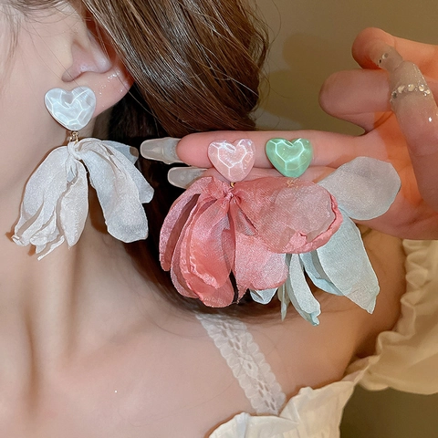 Schiffon Stoff Blumen Hängeohrringe Mit Harz Herz Und Silver Earring Post Süßer Romantischer Urlaubsstil Für Frauen