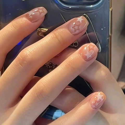 Kunstnagels Press On Met Sterrenpatroon Gradiënt ABS Kunststof Kort Ronde Kop Afneembare Valse Nagels Minimalistische Stijl