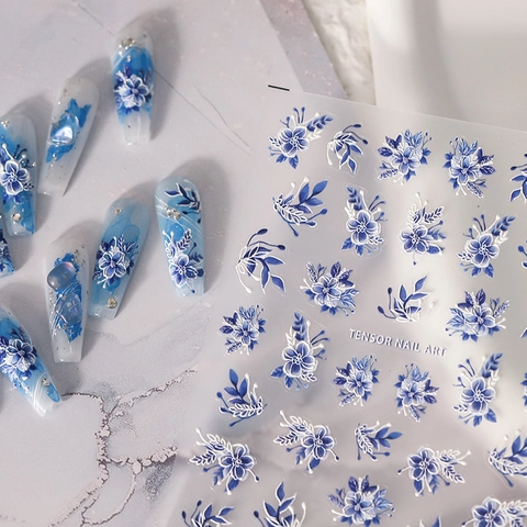 Stickers Nail Art 5D Gaufré Motif Floral Bleu Style Aquarelle Autocollant Relief 3D Décoration Manucure DIY