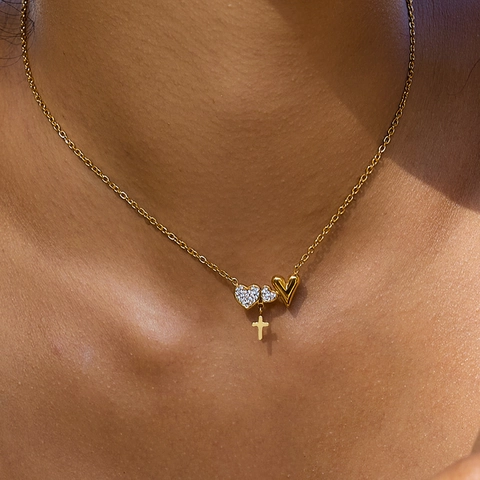 Collana Con Pendente In Acciaio Inossidabile Placcato Oro 18K Con Ciondoli A Cuore Di Strass E Croce Gioielli Per Donna