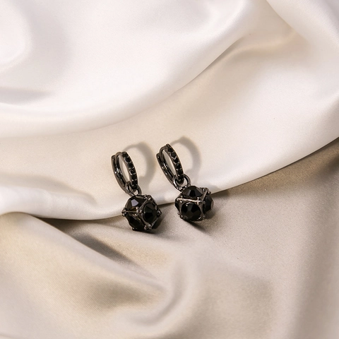 Vintage Black Rhinestone Hoop Earrings Alloy Geometric Faceted Crystal Dangle With Stainless Steel Earring Post For Women