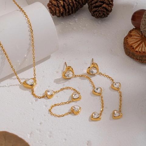 Collana A Y Orecchini Nappa Cuore Zircone Acciaio Inossidabile Elegante Impermeabile Ipoallergenico Gioielli Moda Donne