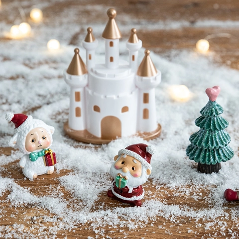 Christmas Resin Miniature Figurines Santa Claus Snowman Animals Desktop Ornaments Festive Holiday Micro Landscape Decorations Home Decor