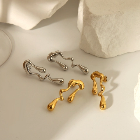 Onregelmatige Vloeibaar Metaal Oorbellen Voor Vrouwen Minimalistisch Roestvrij Staal Goud Zilver Gestroomlijnde Golf Oorknopjes Mode Sieraden