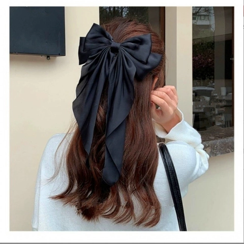 Oversized Satin Bow Hair Clip Elegant Large French Style Barrette With Long Streamers For Women Girls Hair Accessory