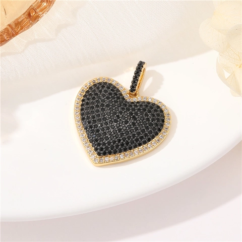 Collar Con Colgante De Corazón Cobre Chapado En Oro De 14K Micro Circonita Simple Retro Moda Joyería Para Mujeres