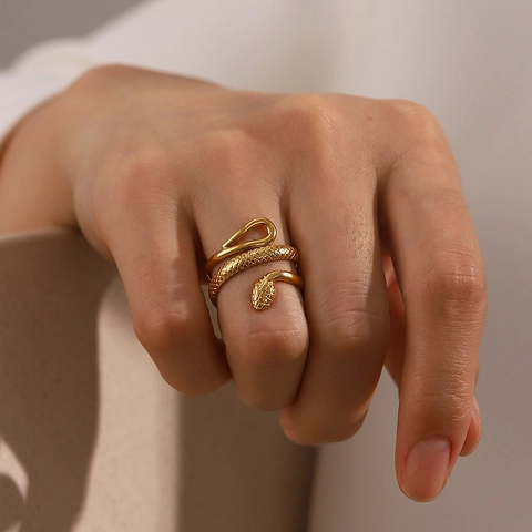 Snake Shaped Adjustable Ring Stainless Steel 18K Gold Plated Scale Texture Hollow Jewelry For Women