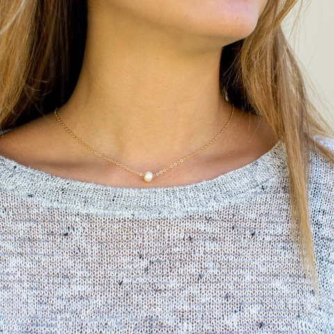 Minimalist Stainless Steel Necklace With Round Shell Artificial Pearl Pendant Elegant Bead Choker Jewelry For Women