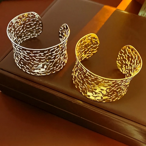 Bracelet Manchette En Cuivre Évidé Irrégulier Large Ouvert Bracelet Pour Femme Design Minimaliste Bijoux De Mode