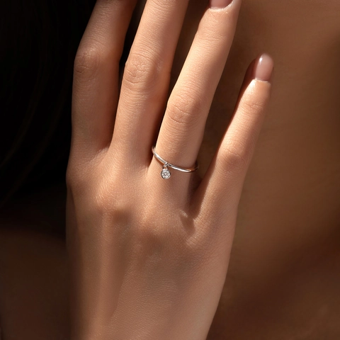 Anello In Argento Sterling 925 Pendente In Moissanite Tondo Fascia Sottile Gioielli Minimalisti Eleganti Da Donna
