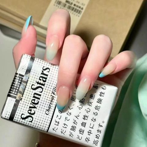 Künstliche Fingernägel Mandelform Lang Farbverlauf Blau Rosa Französische Spitze Glänzend Harz Für Frauen