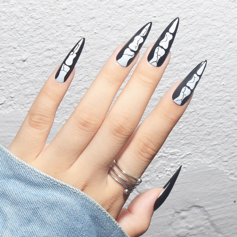 Halloween Skelet Press On Nails Lange Stiletto Zwart Wit Plastic Bot Gotisch Geest Nagelkunst Voor Vrouwen Feest