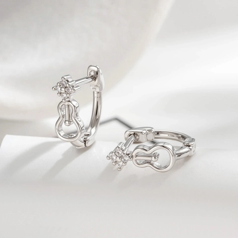 Violin Shape Brass Ear Hoop Inlaid White Zircon Musical Instrument Style Fashion Piercing Jewelry For Women
