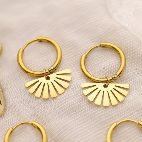 Stainless Steel Star Sun Fan Wing Drop Hoop Earrings For Women 18K Gold Plated Minimalist Geometric Fashion Jewelry