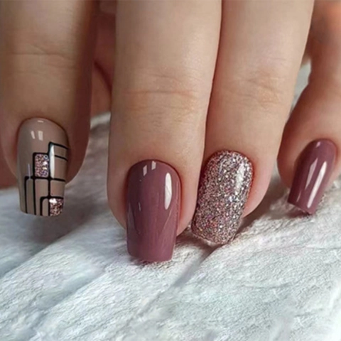 Press On Nails Short Square Round Glossy Glitter Geometric Line Patterns Plastic Artificial Fake Nail Tips Elegant Chic