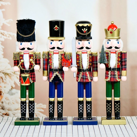 Christmas Nutcracker Soldier Wooden Ornament Traditional Plaid Design Hand Painted Tabletop Decoration Festive Holiday Gift Home Decor
