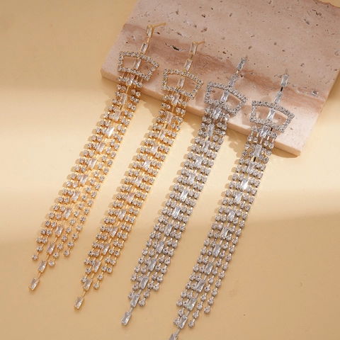 Lange Quasten-Ohrhänger Mit Silbernem Ohrstecker Kupfer Zirkon Rheinstahl Geometrischer Luxus Mode Schmuck Für Frauen