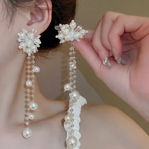 Pendientes De Borla Larga De Racimo De Flores De Perlas Artificiales De Imitación De Aleación Con Poste De Plata Cristal Joyería De Novia