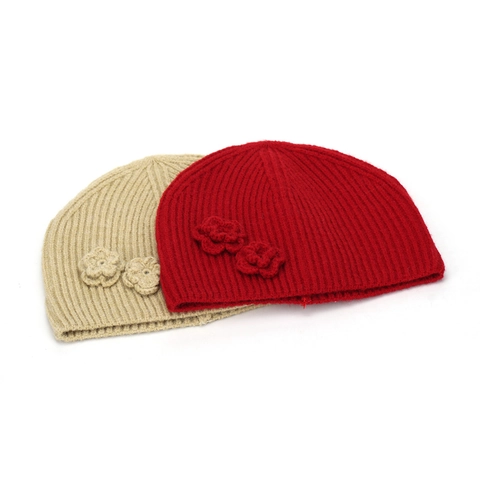 Women Knit Beanie Hat Acrylic Warm Winter Ribbed Pullover Cap With Crochet Flower Decoration Sweet Solid Color Soft Cozy