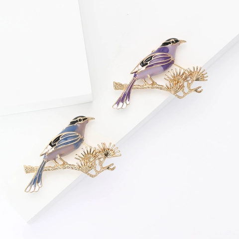 Bird Magpie Brooch Pin Alloy Enamel Pine Branch Elegant Fashion Jewelry For Women