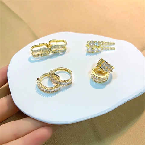 Pendientes de Aro de Cobre con Diamantes de Imitación para Mujer Elegantes Pendientes Huggie Geométricos Regalo Joyas