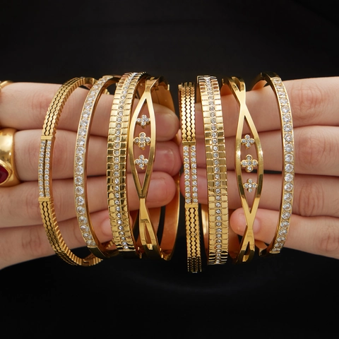 Luxe Zirkonia Roestvrijstalen Armband Voor Dames 18K Verguld Bloem Klaver Geometrisch Mode Elegante Sieraden