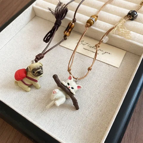 Collier Pendentif Animal Dessin Animé Céramique Bois Perles Corde De Cire Longue Chaîne Pull Chat Chien Bijoux À La Main