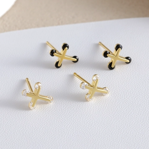 Orecchini A Perno A Croce A Forma Di X In Rame Placcato Oro 18K Per Donna Gioielli Geometrici Neri Semplici Di Moda