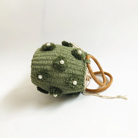 Woven Stroh Eimer Tasche Künstliche Perle Blume Dekoration Holz Rundgriff Kordelzug Innen Urlaub Sommer Handtasche Frauen