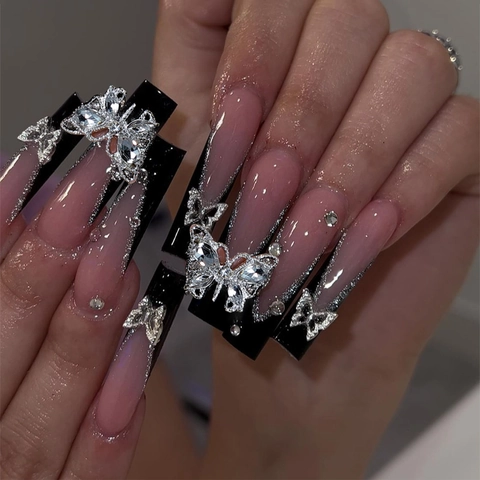 Lange Sargform Aufklebbare Nägel Nude Rosa Schwarz Farbverlauf Französischer Stil Mit 3D Silber Schmetterling Legierung Glitzer