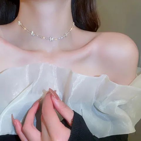Collier Papillon Délicat En Alliage Strass Chaîne De Clavicule Réglable Multi Papillon Bijoux Pour Femmes