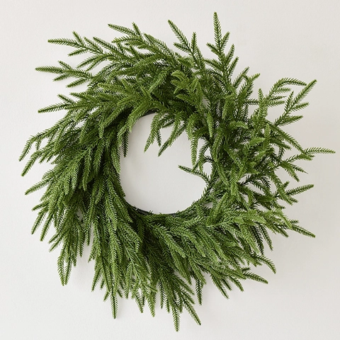 Corona De Navidad Artificial Pino De Norfolk Verdor Realista Guirnalda Colgante Para Puerta Pared Decoración De Fiesta PE Plástico