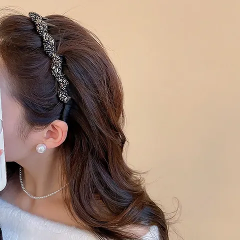 Serre-Tête Ondulé En Strass Avec Pointes Acrylique Verre Et Tissu Accessoires De Cheveux Élégants Style Punk Pour Femmes