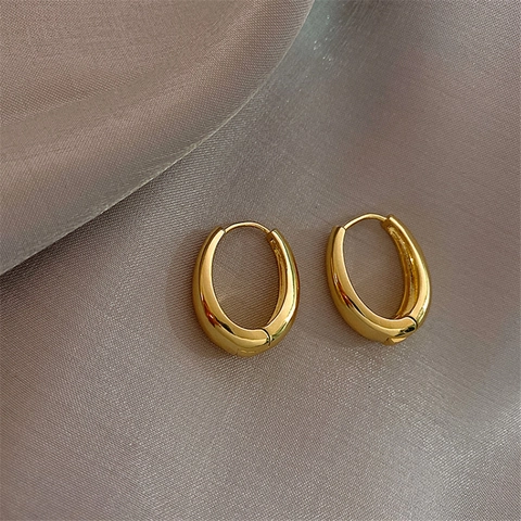 Minimalistische Ovale Kreolen Poliertes Metall U-Förmig Geometrisch Retro Stil Für Frauen Täglich Mode Accessoires