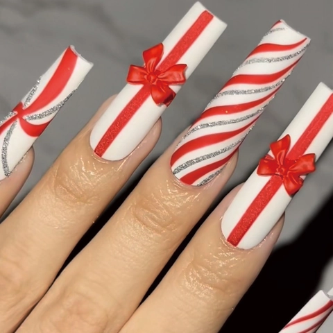 Christmas Press On Nails Extra Long Square Red White Stripes Silver Glitter 3D Resin Bow Holiday Party Nails For Women