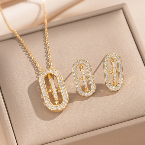Joyas De Cobre Para Mujer Con Collar De Colgante Ovale De Circonita Y Pendientes Estilo Elegante Chapado En Oro 18K