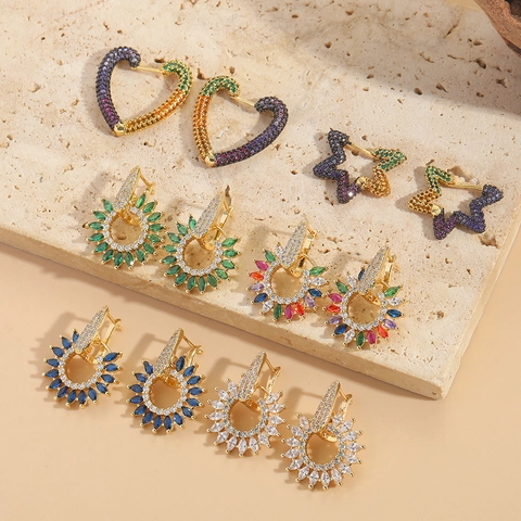 Vintage Luxury Copper Zirconia Hoop Earrings Colorful Heart Star Geometric Micro Inlaid Small Earrings For Women Jewelry Gift