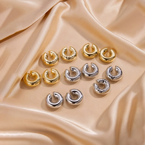 Ear Cuffs En Acier Titane En Forme De C Boucles D'oreilles Sans Perçage Pour Femmes Texture Martelée Bijoux Punk Minimalistes